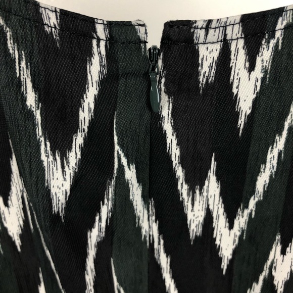 Ann Taylor V-neck Zig Zag Wrap Dress 6P - Picture 5 of 7